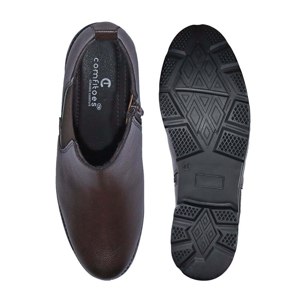 COMFITOES BROWN CHELSEA BOOTS WITH ZIP CLOSURE - Comfitoes Footwear Pvt. Ltd.